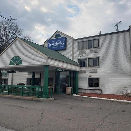 Travelodge By Wyndham Brooklyn Center Extérieur photo