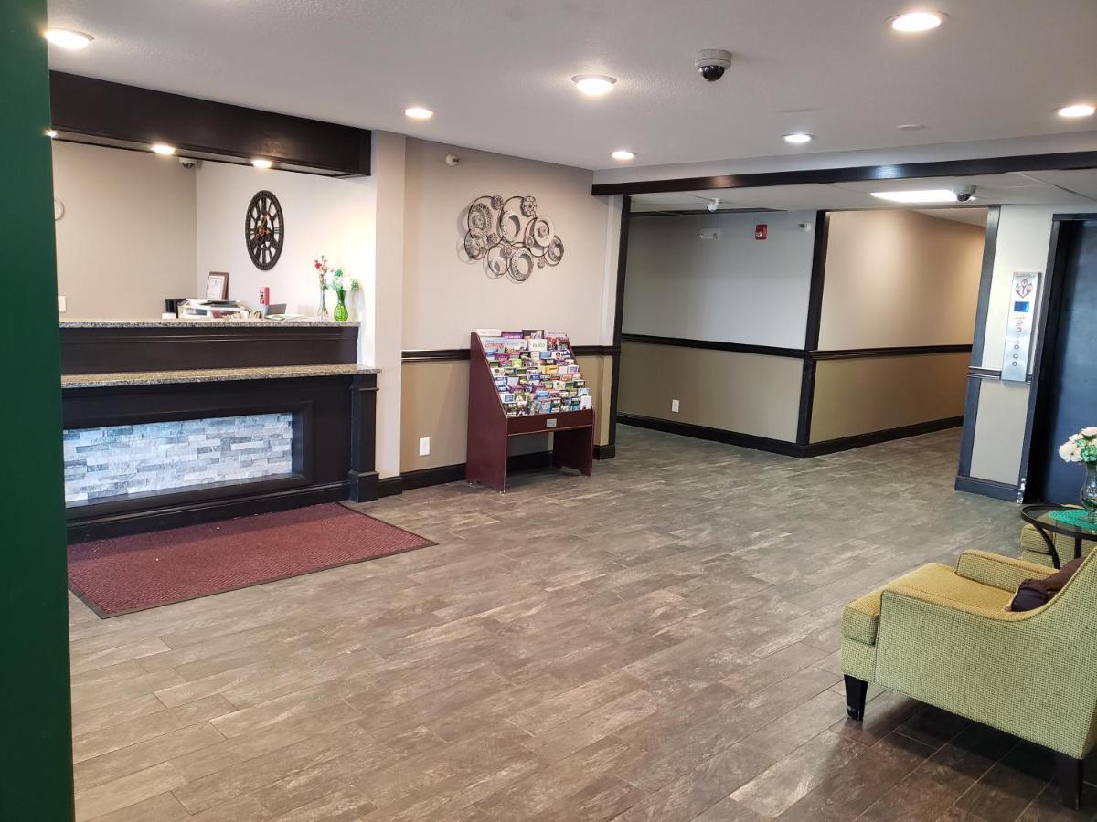 Travelodge By Wyndham Brooklyn Center Extérieur photo